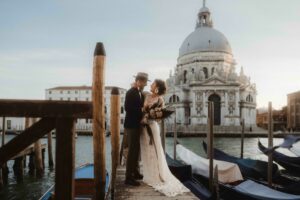 دانلود پریست عروسی برای لایت روم Kreativ Wedding – Venice Preset Pack